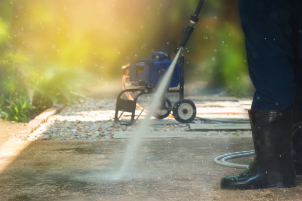 Best Animal Enclosure Cleaning  in Fair Oaks, GA